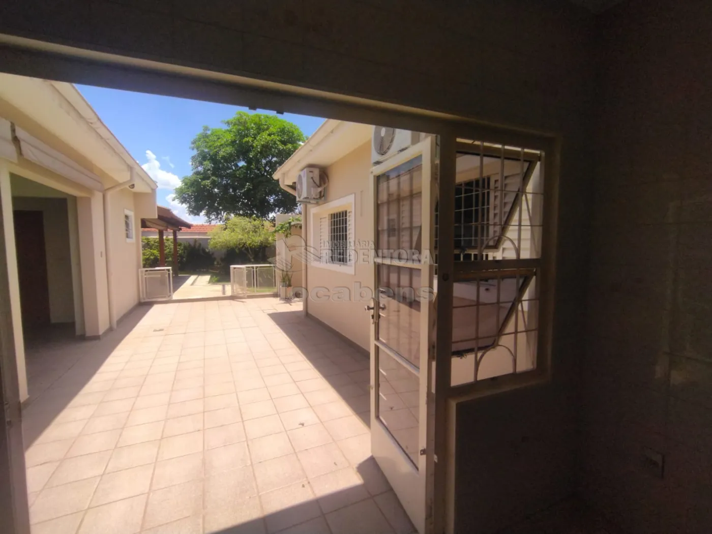 Casa à venda com 4 quartos, 300m² - Foto 10