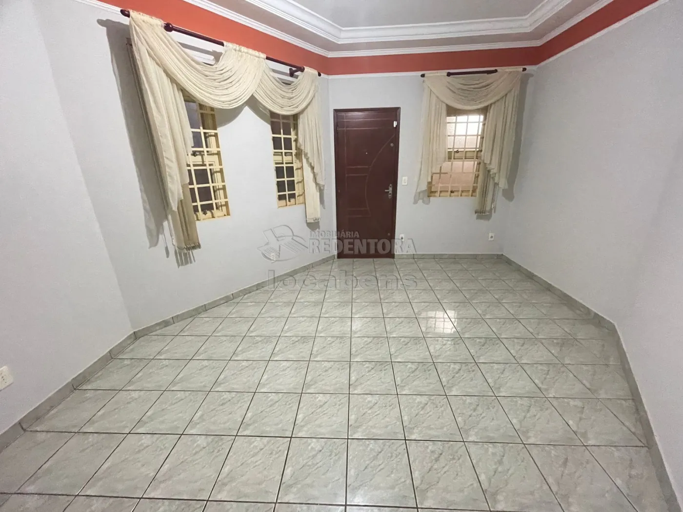 Comprar Casa / Padrão em São José do Rio Preto R$ 550.000,00 - Foto 3