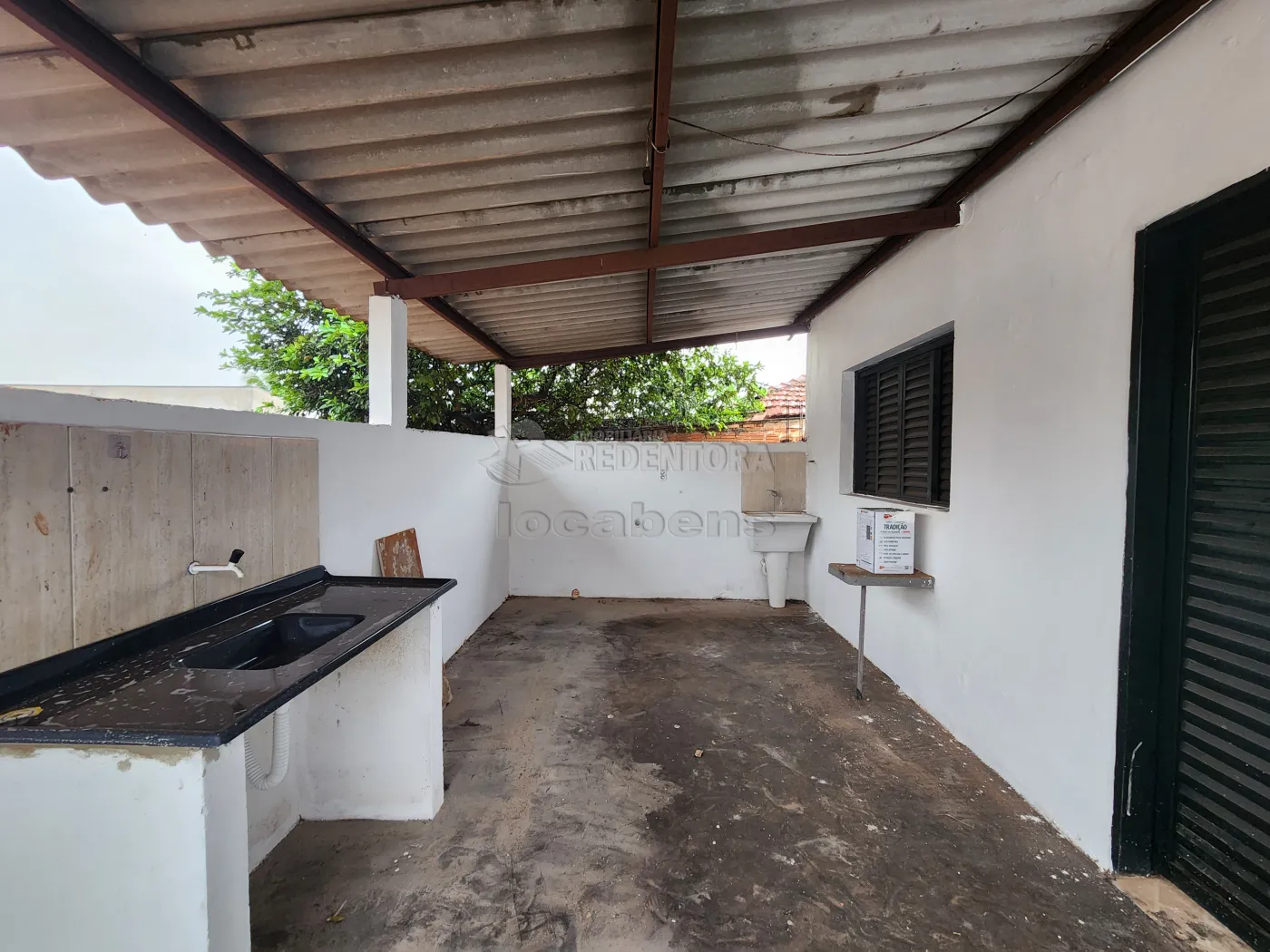 Alugar Casa / Padrão em São José do Rio Preto R$ 1.000,00 - Foto 9