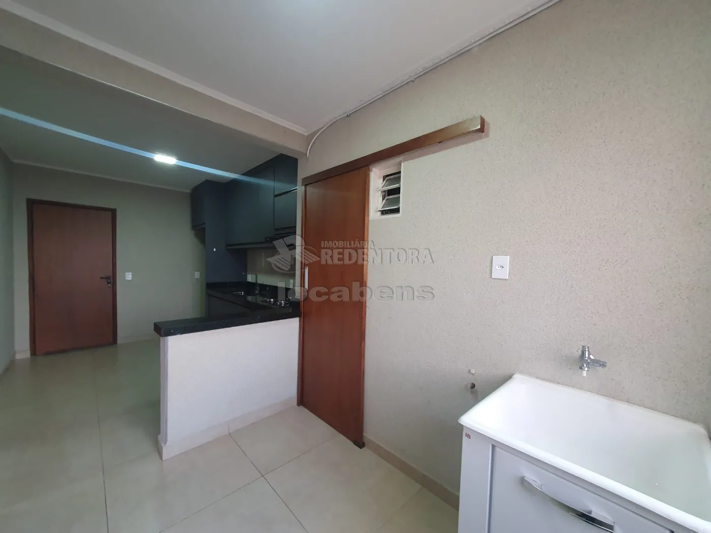 Alugar Apartamento / Padrão em São José do Rio Preto R$ 1.200,00 - Foto 3