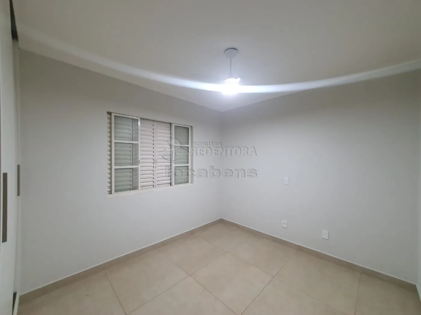 Alugar Apartamento / Padrão em São José do Rio Preto R$ 1.200,00 - Foto 11