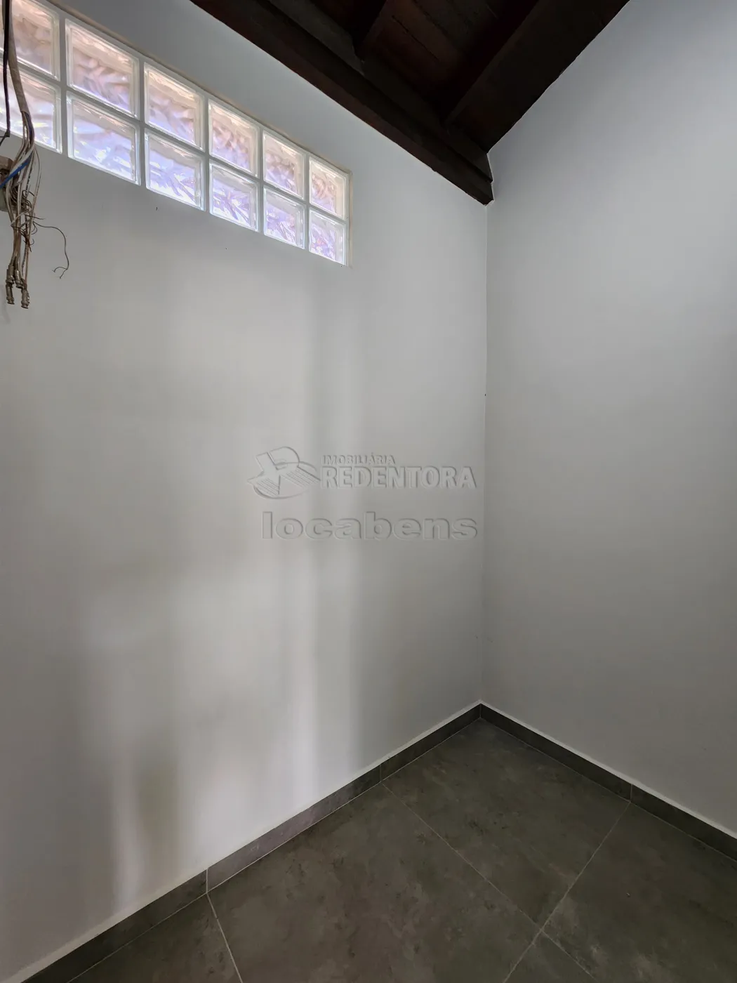 Casa de Condomínio à venda com 4 quartos, 200m² - Foto 9