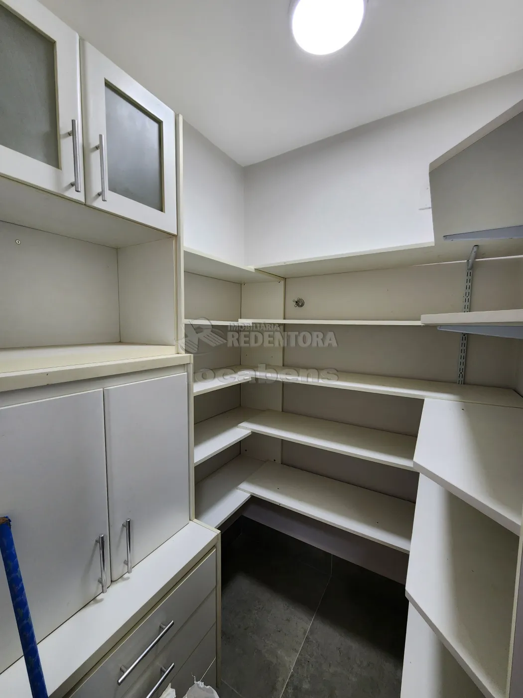 Casa de Condomínio à venda com 4 quartos, 200m² - Foto 29