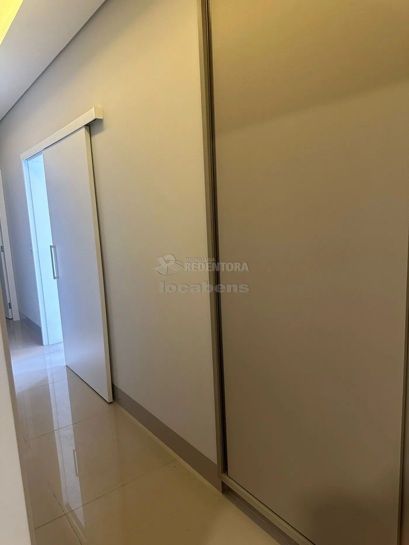 Casa de Condomínio à venda com 3 quartos, 218m² - Foto 22