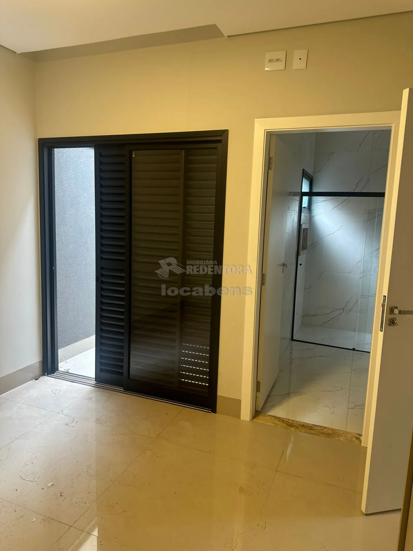 Casa de Condomínio à venda com 3 quartos, 218m² - Foto 24