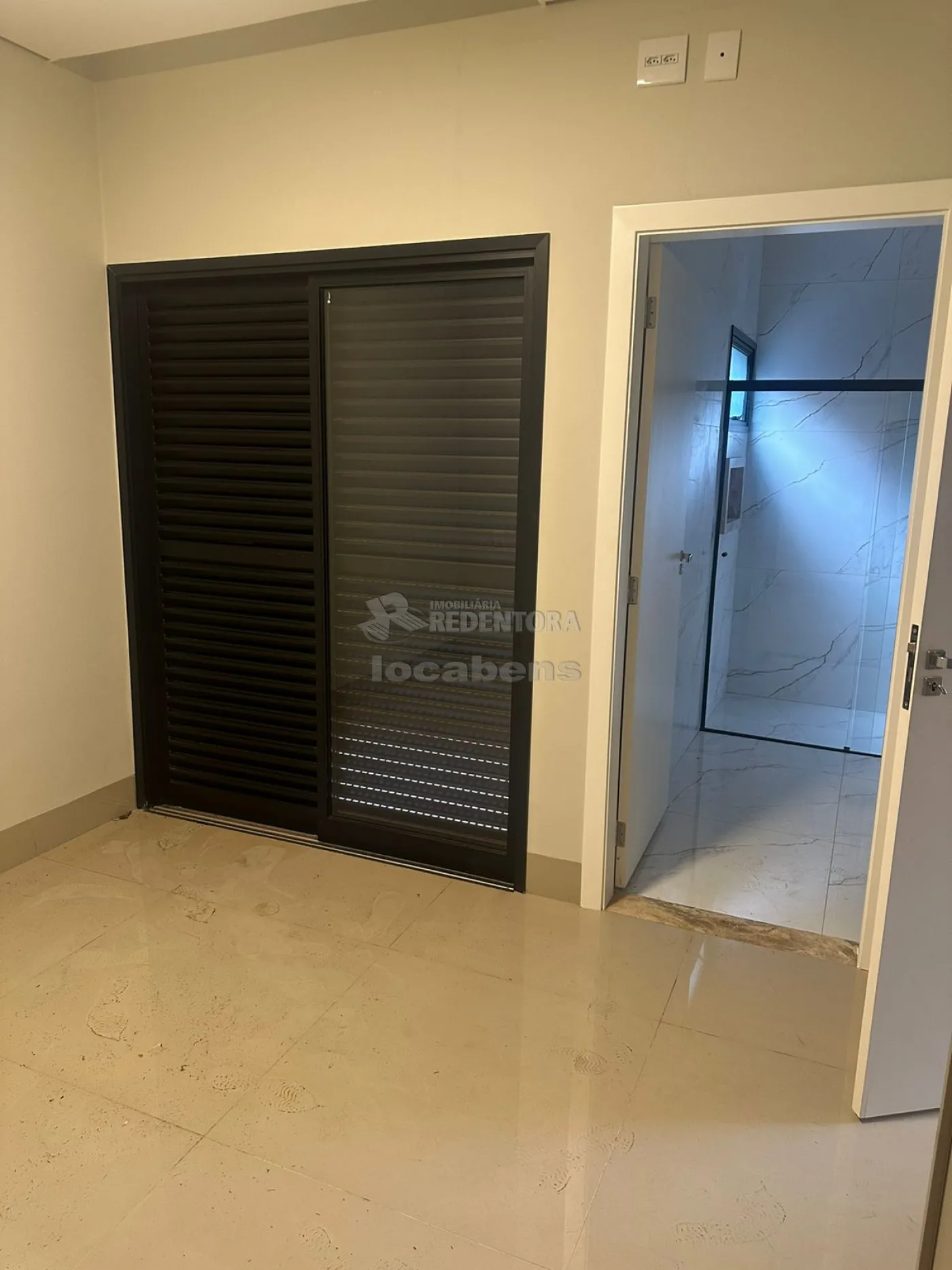 Casa de Condomínio à venda com 3 quartos, 218m² - Foto 25