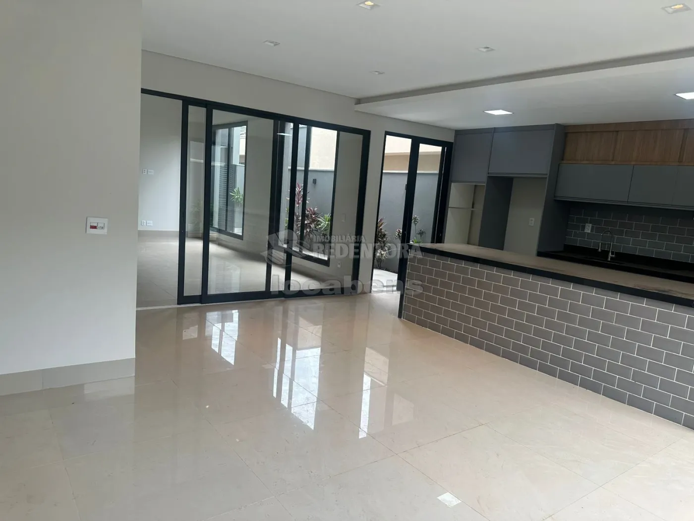 Casa de Condomínio à venda com 3 quartos, 218m² - Foto 57