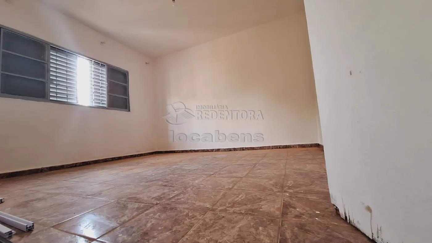 Alugar Casa / Padrão em São José do Rio Preto R$ 1.100,00 - Foto 15