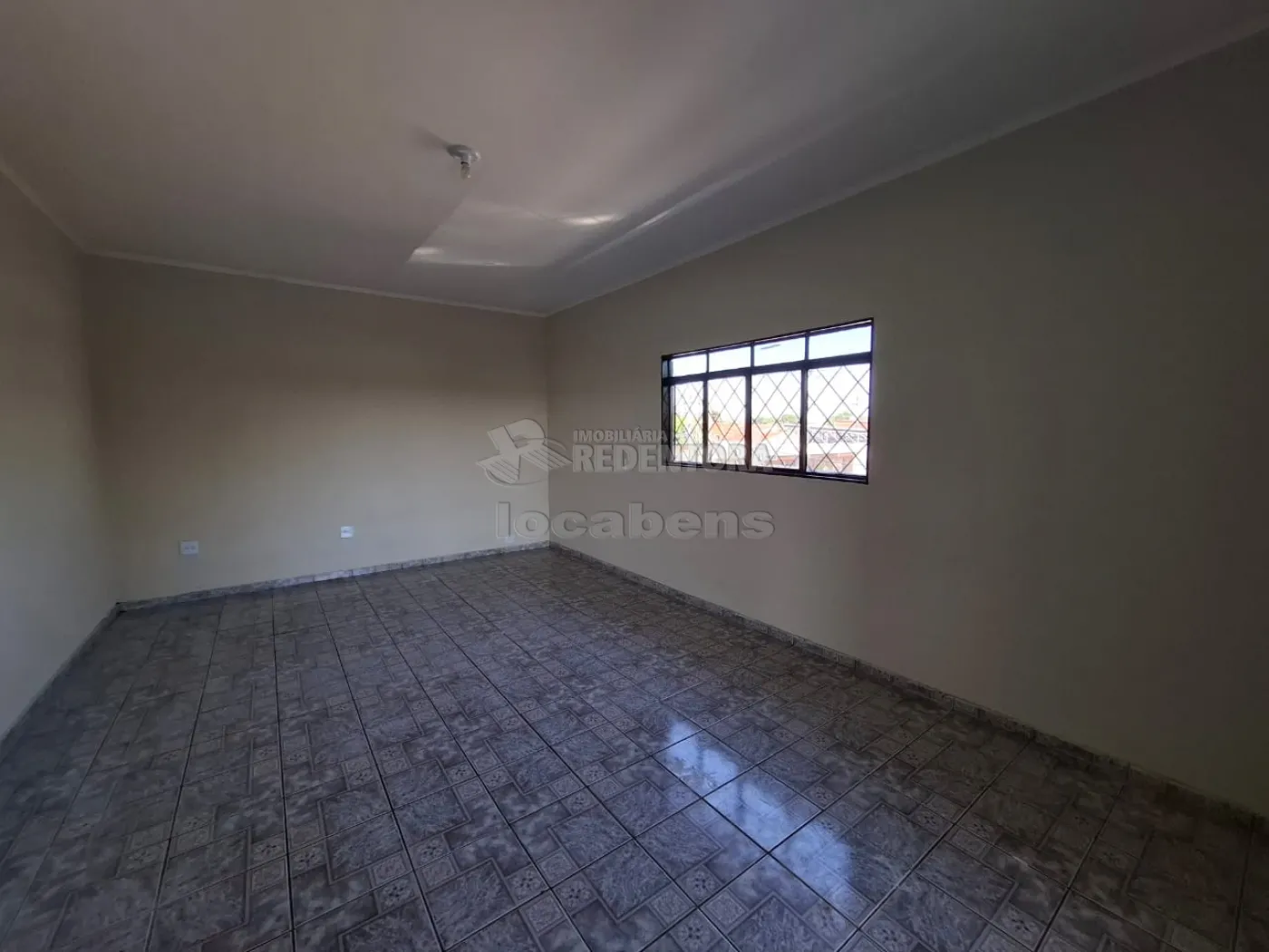 Sobrado para alugar com 3 quartos, 170m² - Foto 1