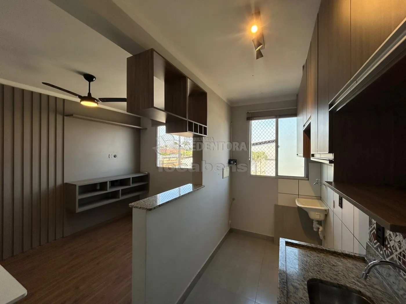 Apartamento à venda com 2 quartos, 45m² - Foto 5