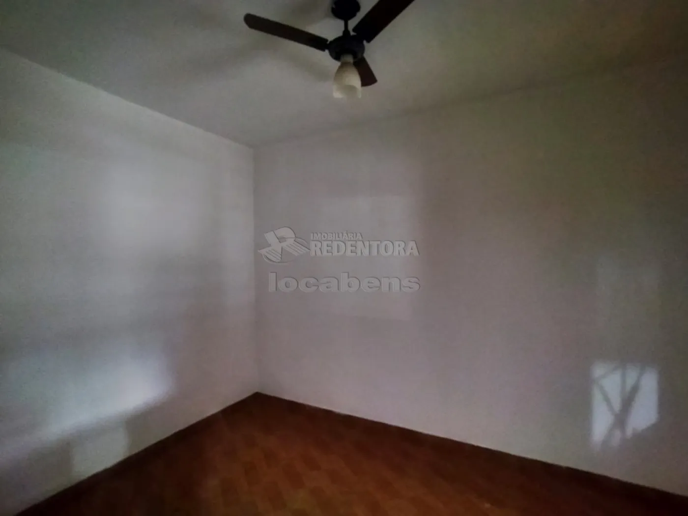 Comprar Casa / Padrão em São José do Rio Preto - Foto 4