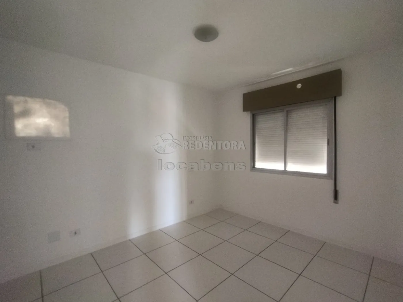 Alugar Apartamento / Padrão em São José do Rio Preto R$ 1.400,00 - Foto 13