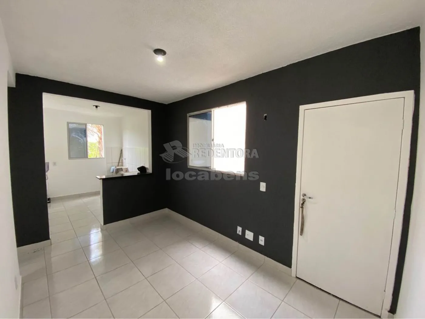 Alugar Apartamento / Padrão em São José do Rio Preto R$ 800,00 - Foto 1