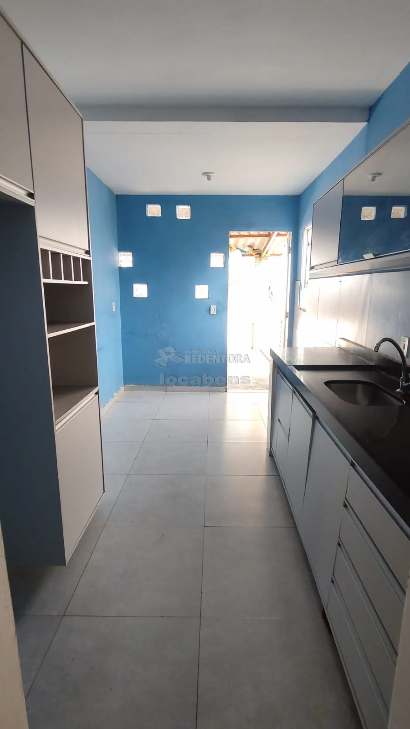 Comprar Casa / Padrão em São José do Rio Preto R$ 250.000,00 - Foto 2