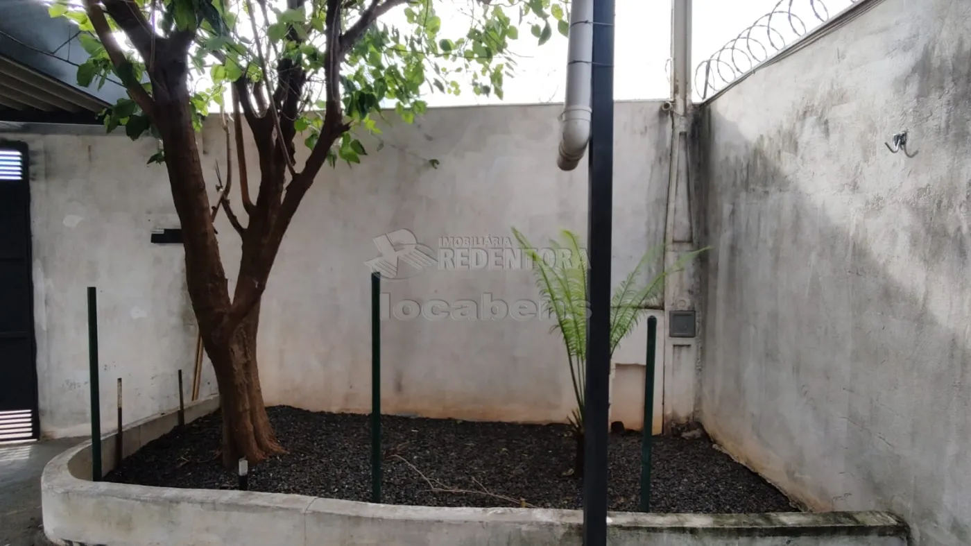 Comprar Casa / Padrão em São José do Rio Preto R$ 250.000,00 - Foto 21