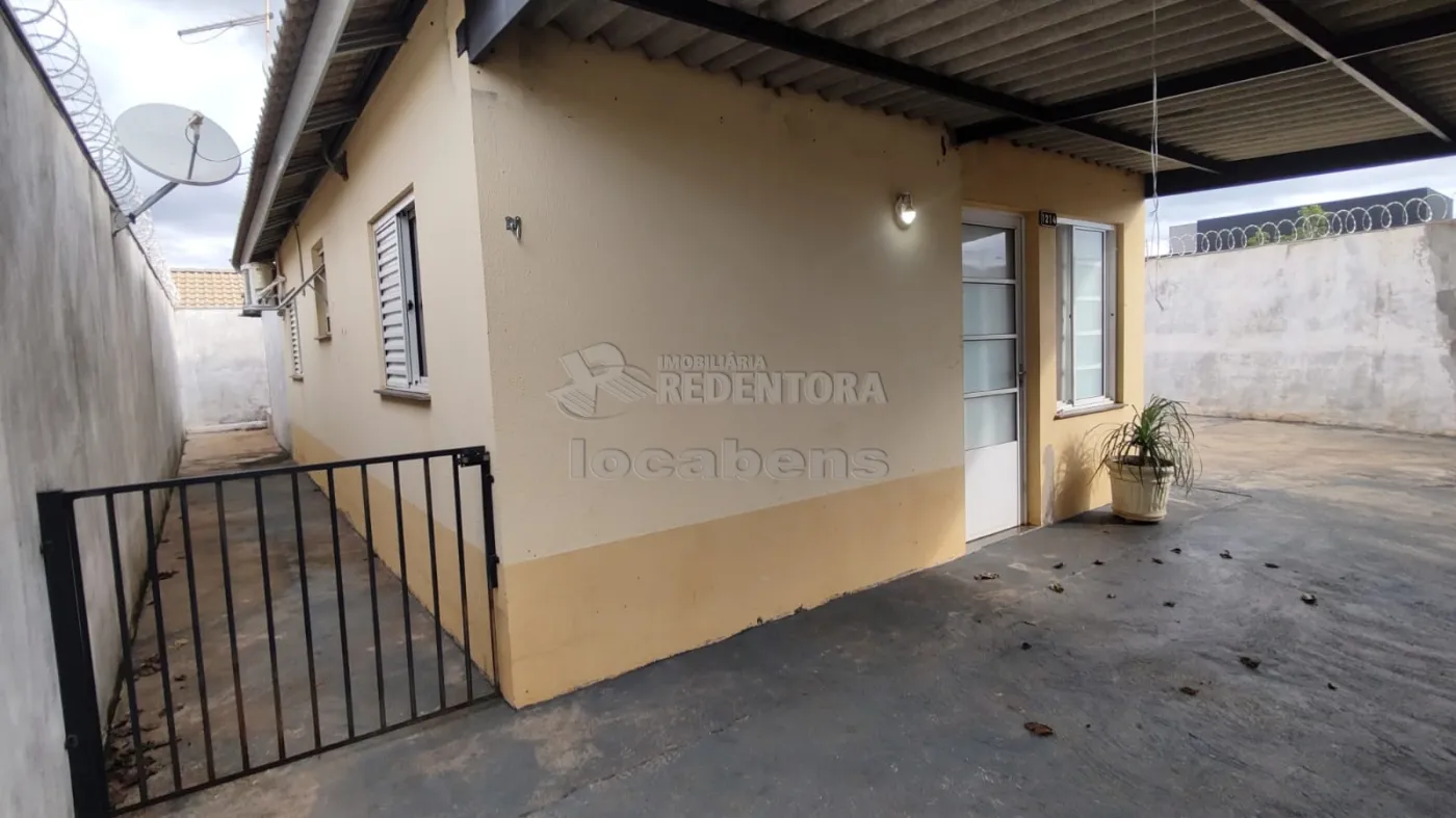 Comprar Casa / Padrão em São José do Rio Preto R$ 250.000,00 - Foto 23