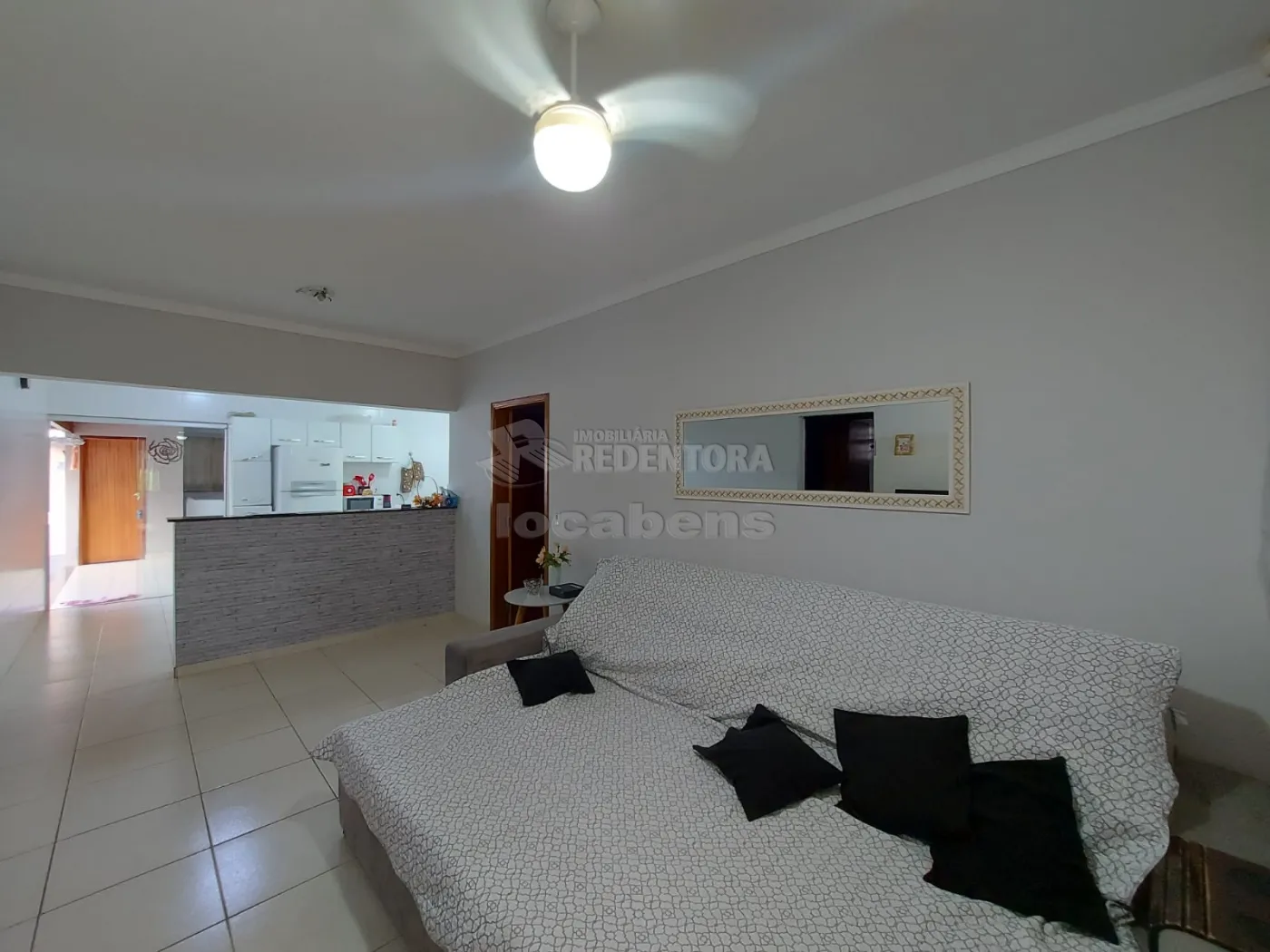 Comprar Casa / Padrão em São José do Rio Preto - Foto 1