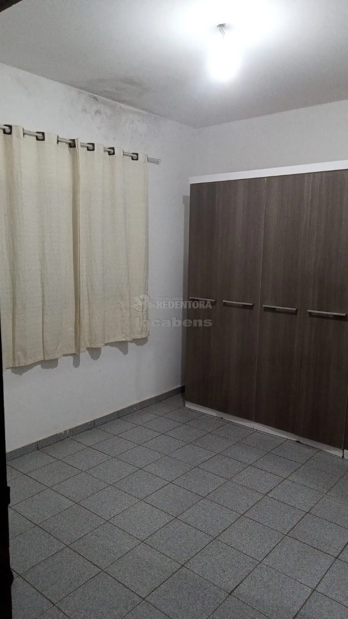 Comprar Casa / Padrão em São José do Rio Preto R$ 250.000,00 - Foto 5