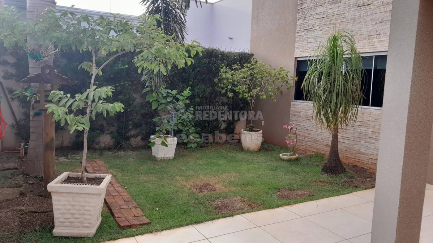 Comprar Casa / Padrão em Potirendaba R$ 500.000,00 - Foto 1