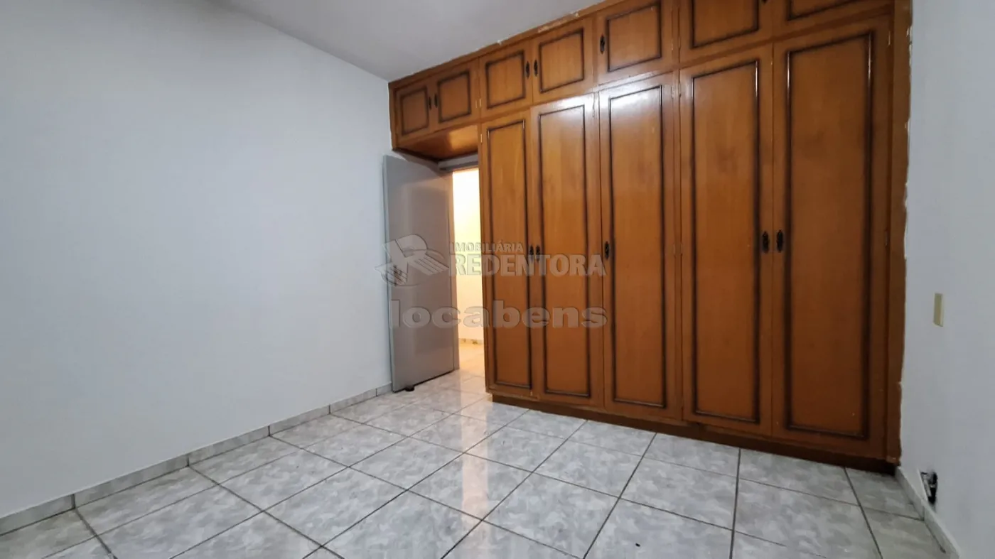 Alugar Casa / Padrão em São José do Rio Preto apenas R$ 2.200,00 - Foto 8