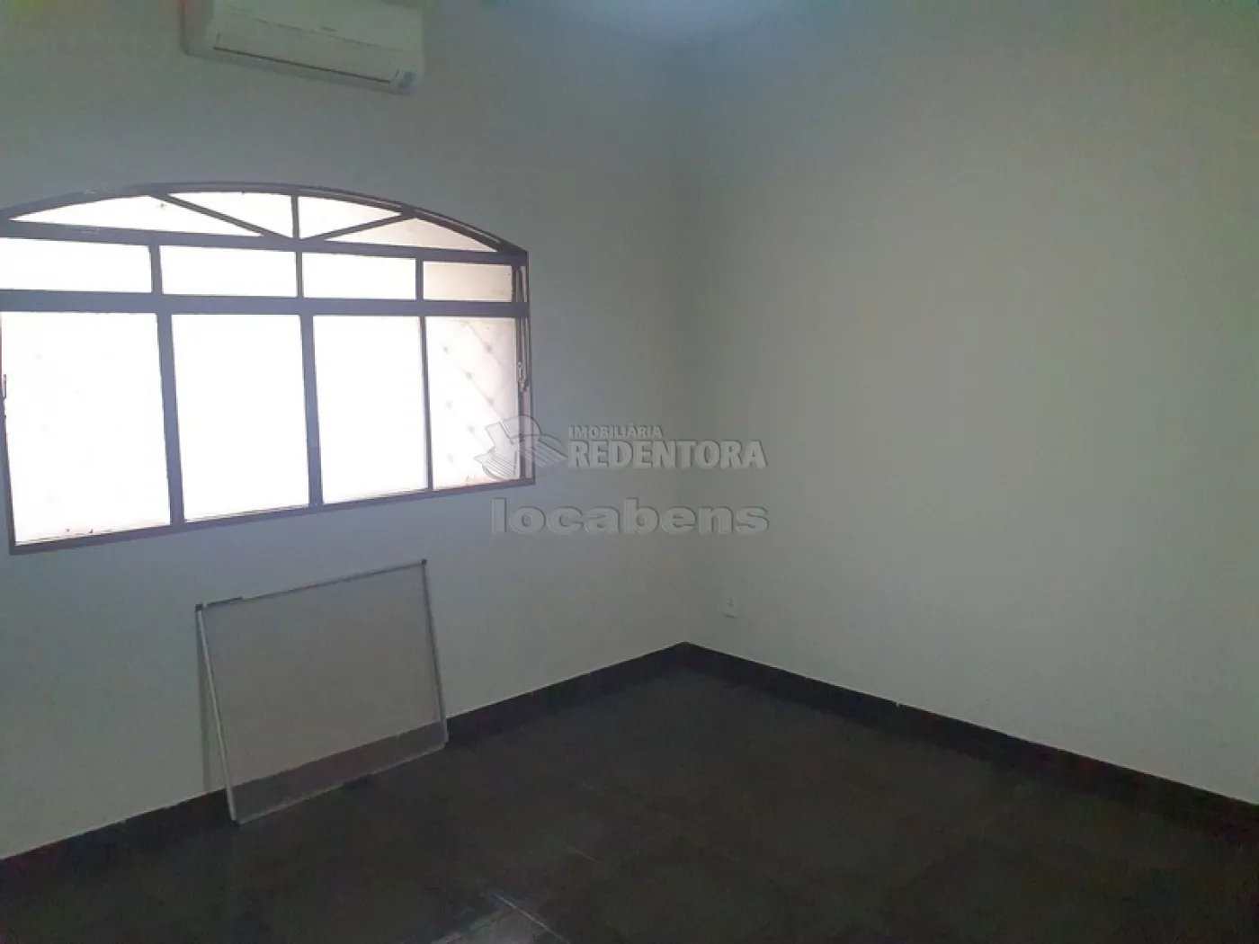 Comprar Casa / Padrão em São José do Rio Preto R$ 800.000,00 - Foto 3