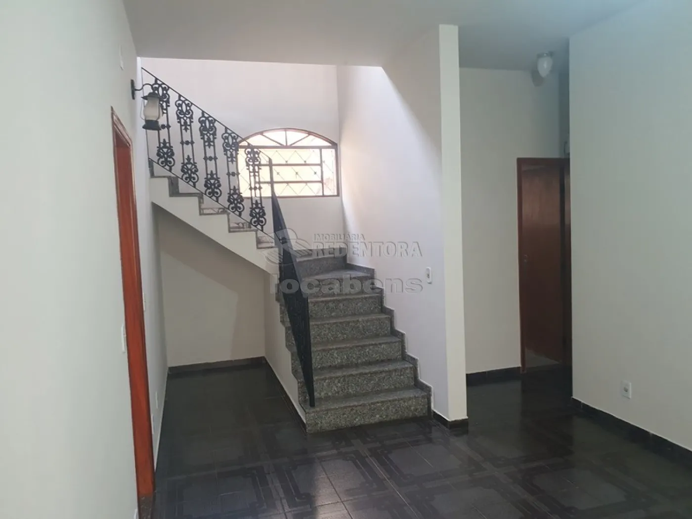 Comprar Casa / Padrão em São José do Rio Preto R$ 800.000,00 - Foto 4