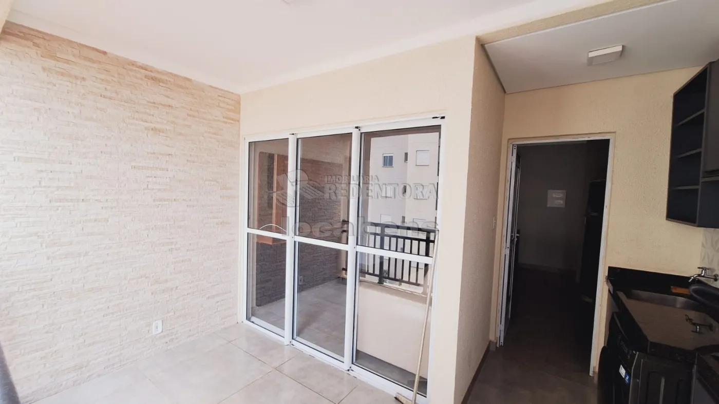 Apartamento para alugar com 2 quartos, 60m² - Foto 11