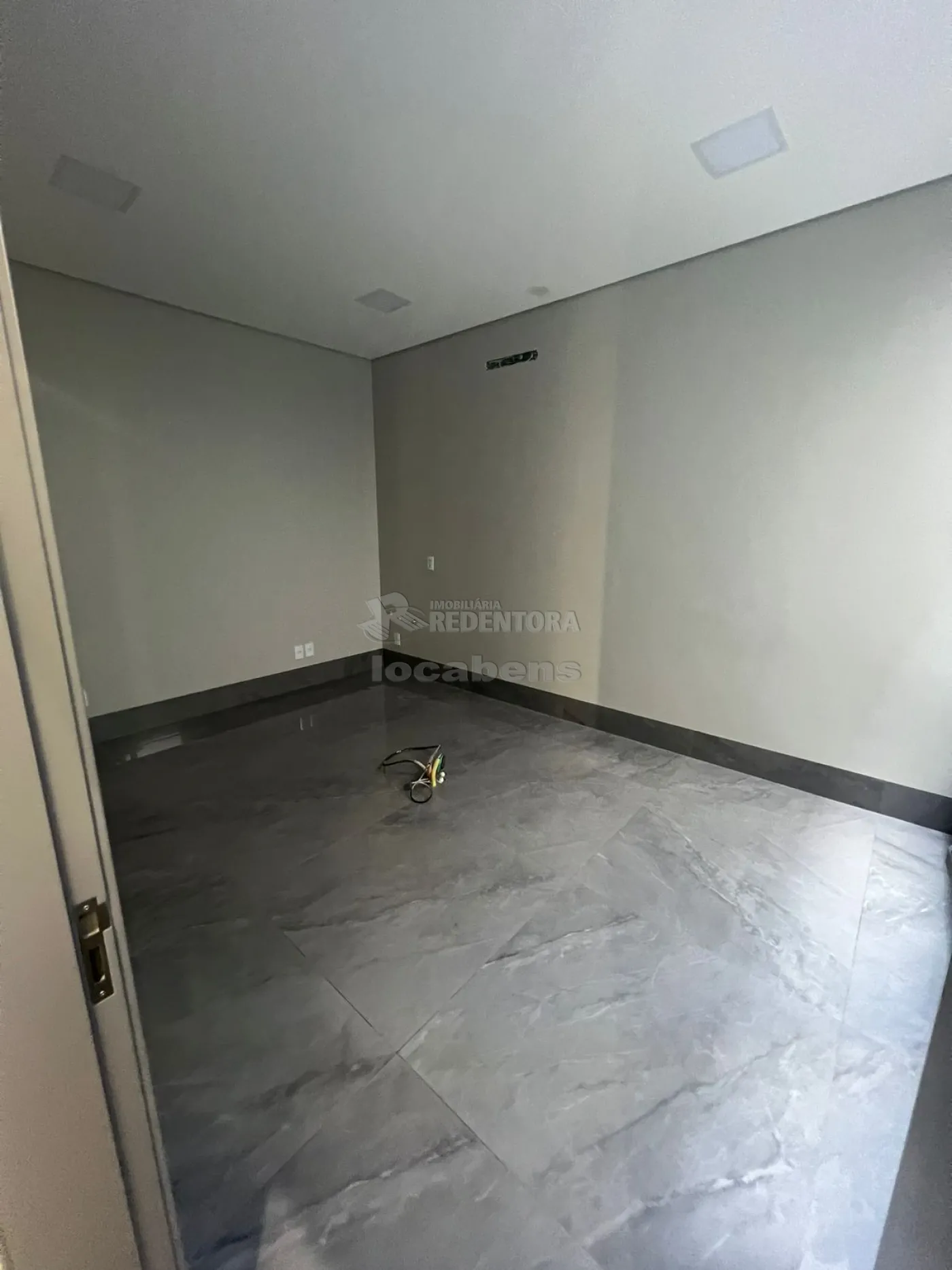 Conjunto Comercial-Sala para alugar com 1 quarto, 18m² - Foto 3