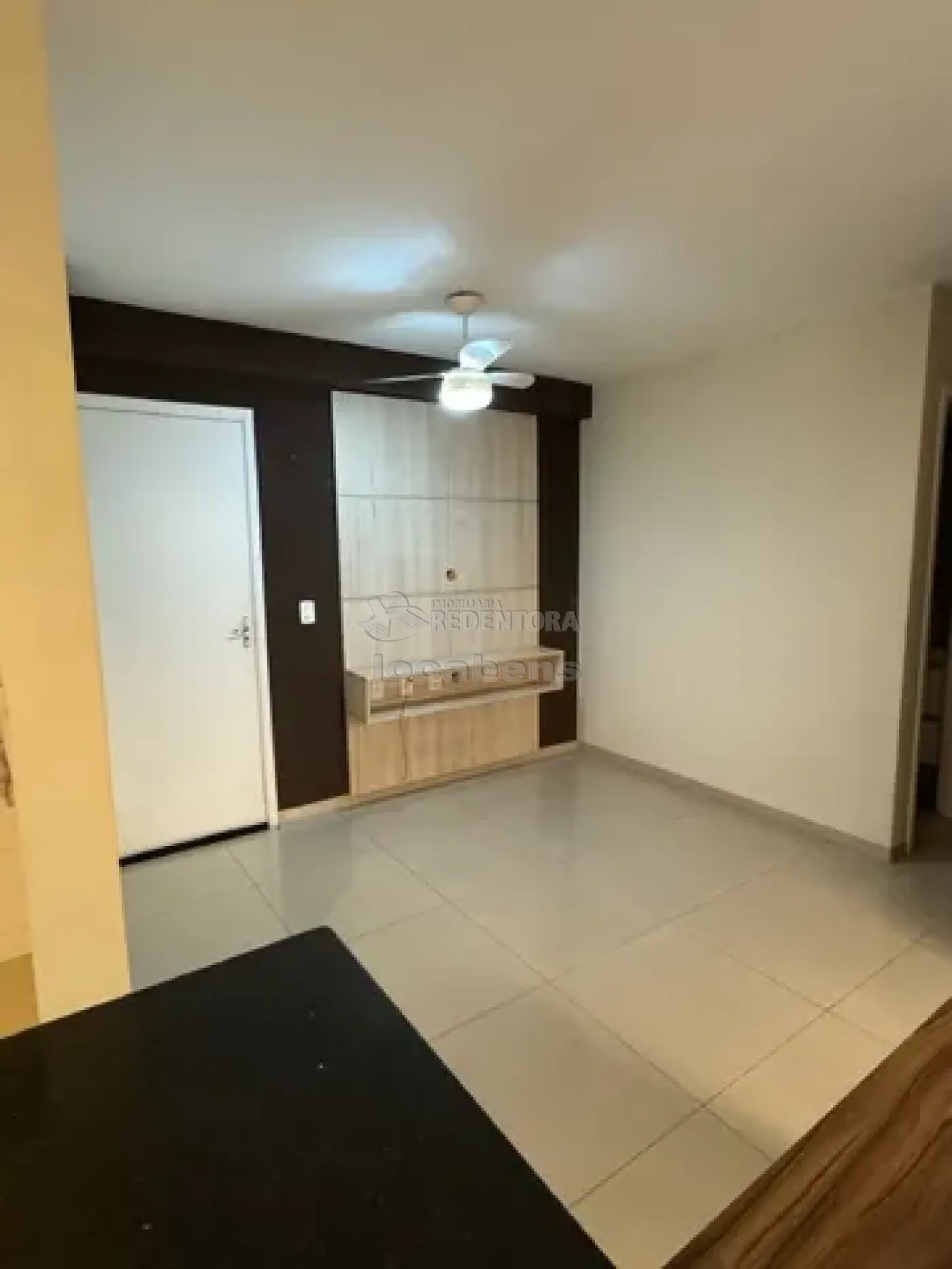 Alugar Apartamento / Padrão em São José do Rio Preto R$ 1.350,00 - Foto 1