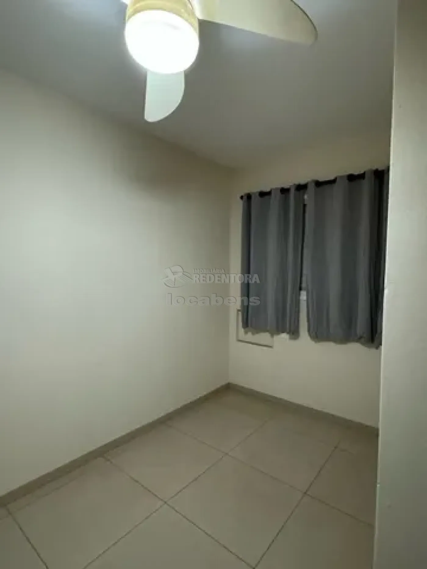 Alugar Apartamento / Padrão em São José do Rio Preto R$ 1.350,00 - Foto 8