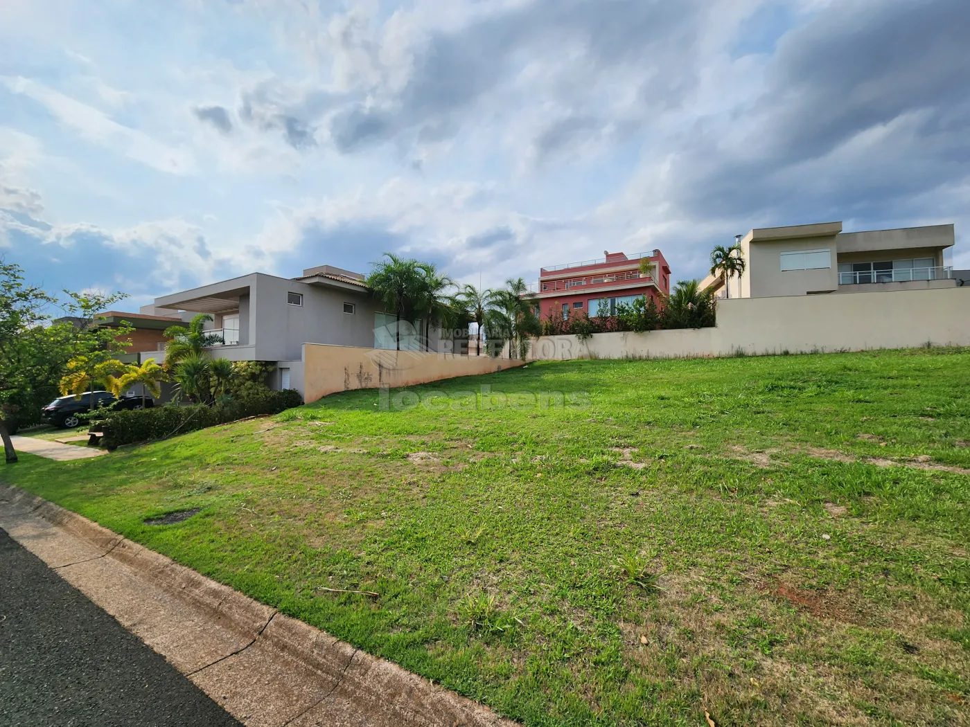 Comprar Terreno / Condomínio em São José do Rio Preto R$ 1.650.000,00 - Foto 1