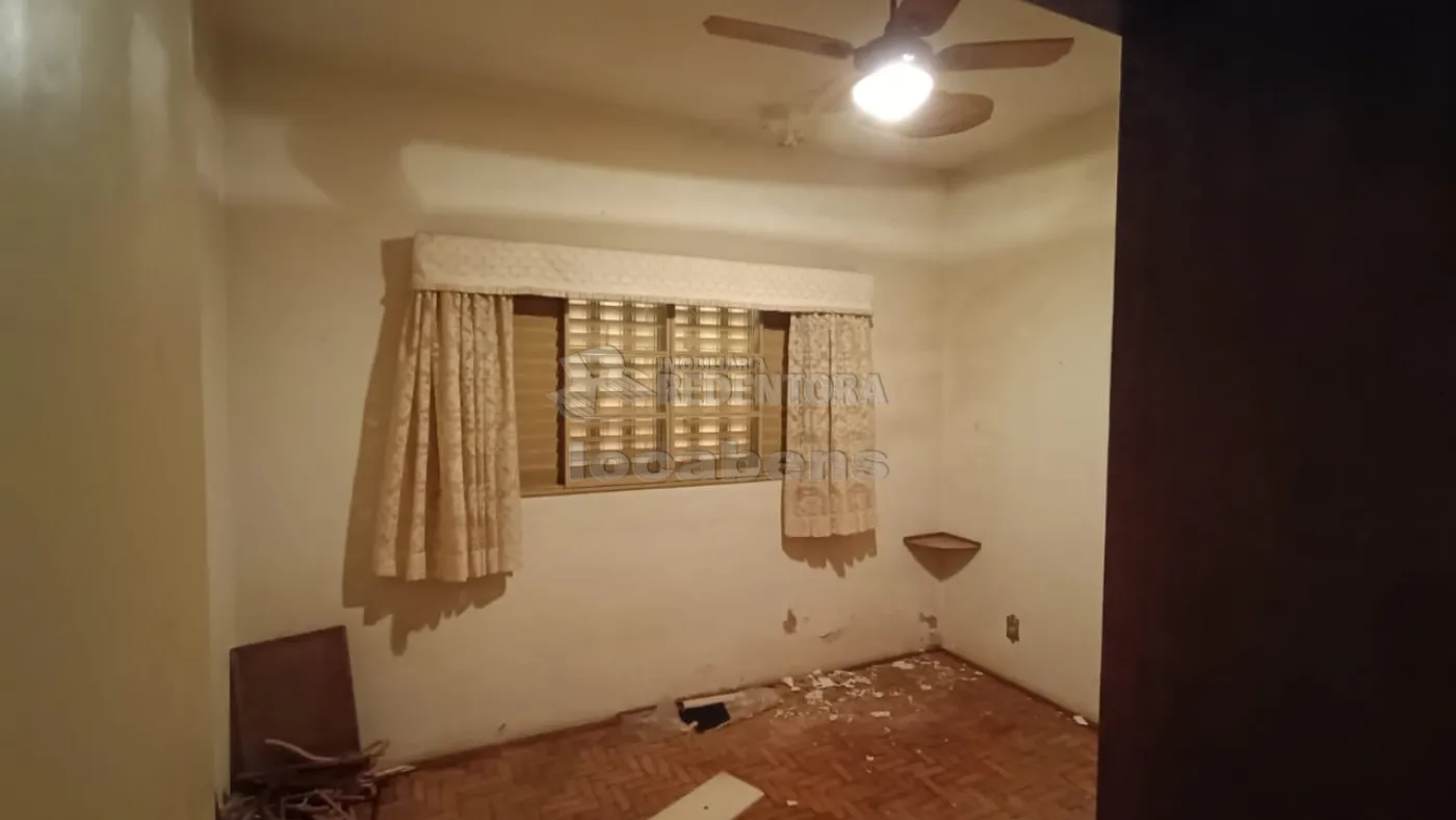 Alugar Casa / Padrão em São José do Rio Preto R$ 2.500,00 - Foto 27