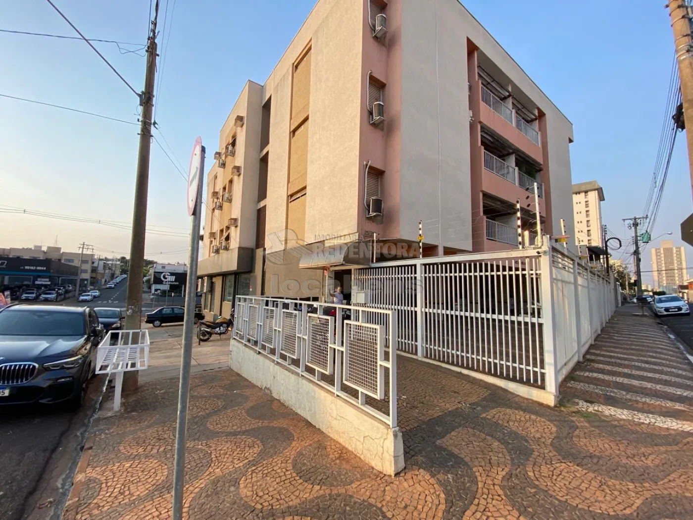 Comprar Apartamento / Padrão em São José do Rio Preto - Foto 1