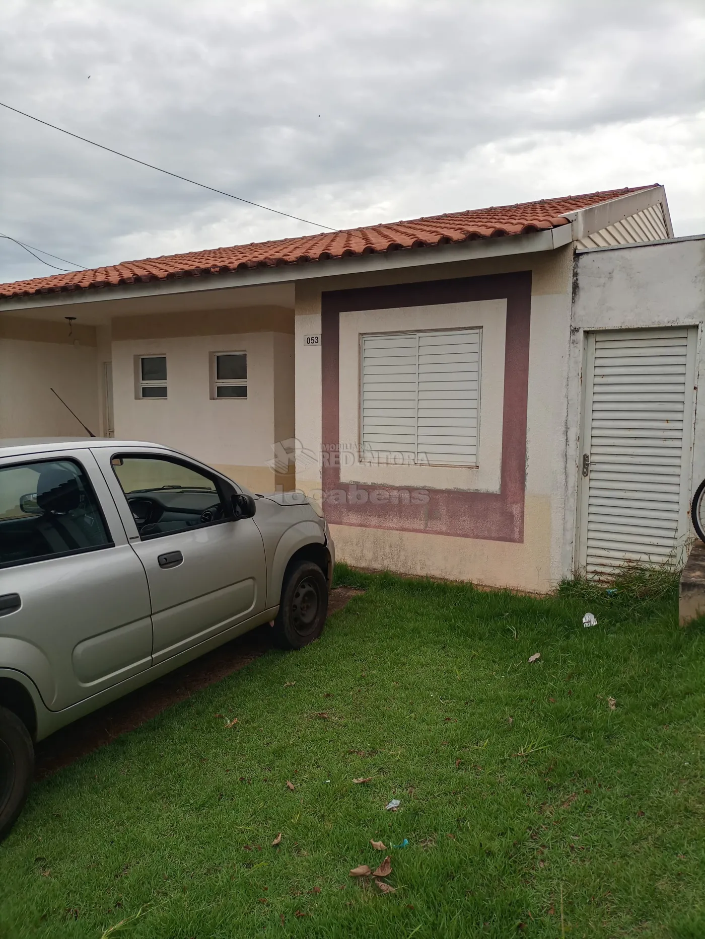 Alugar Casa / Condomínio em São José do Rio Preto R$ 700,00 - Foto 1