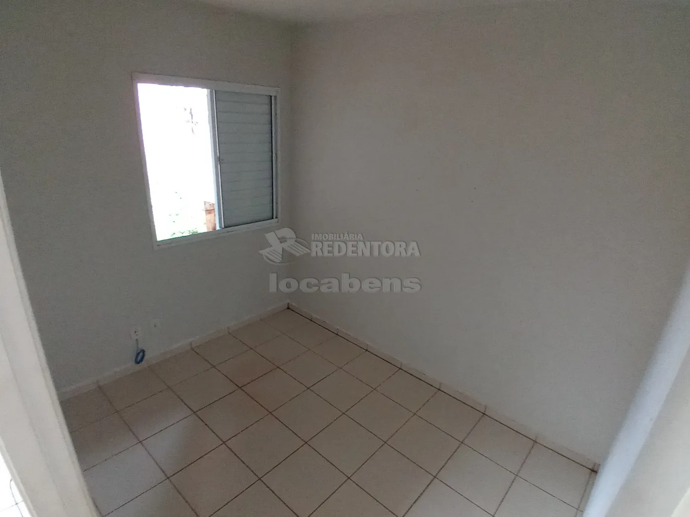 Alugar Casa / Condomínio em São José do Rio Preto apenas R$ 700,00 - Foto 3