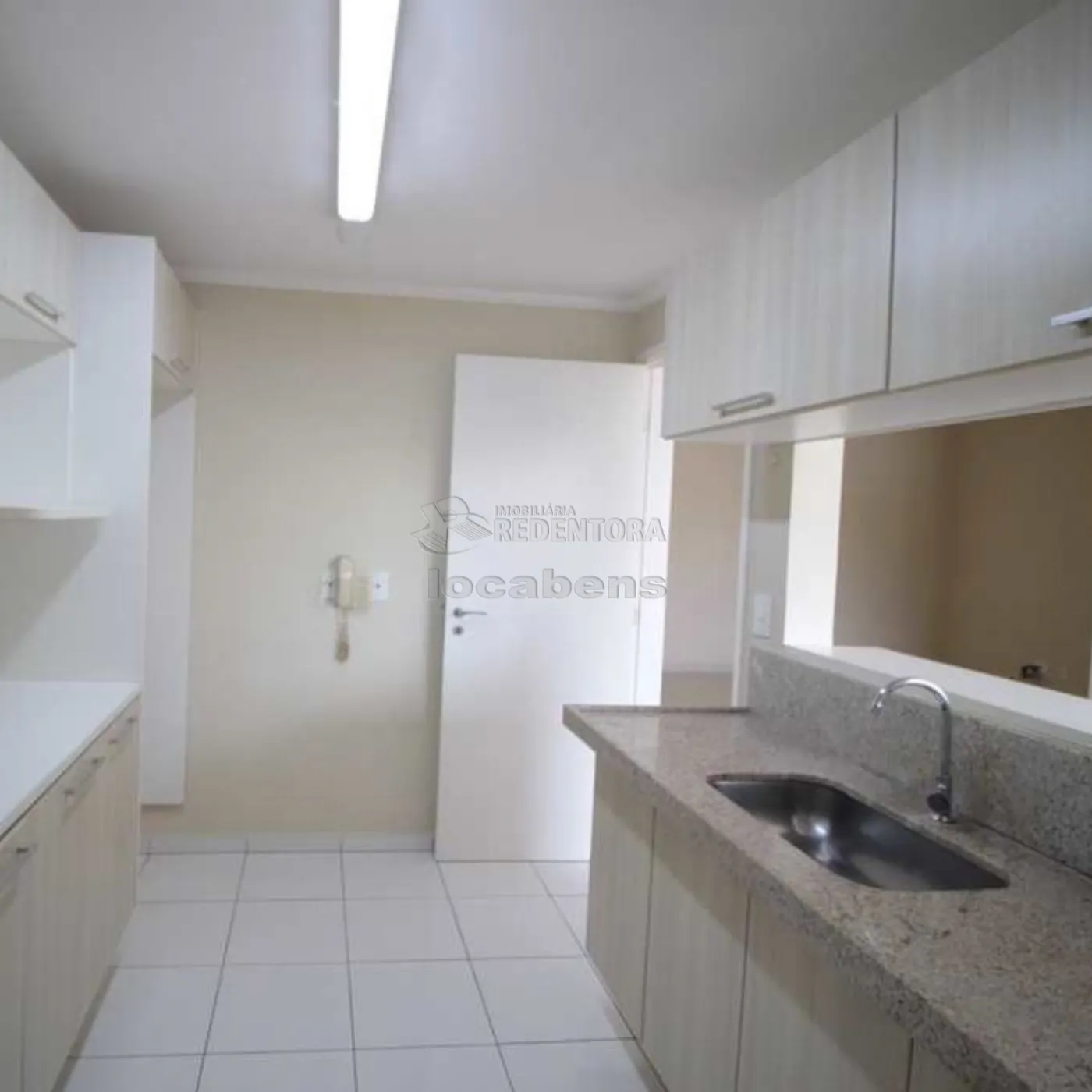 Alugar Apartamento / Padrão em São José do Rio Preto R$ 2.200,00 - Foto 5