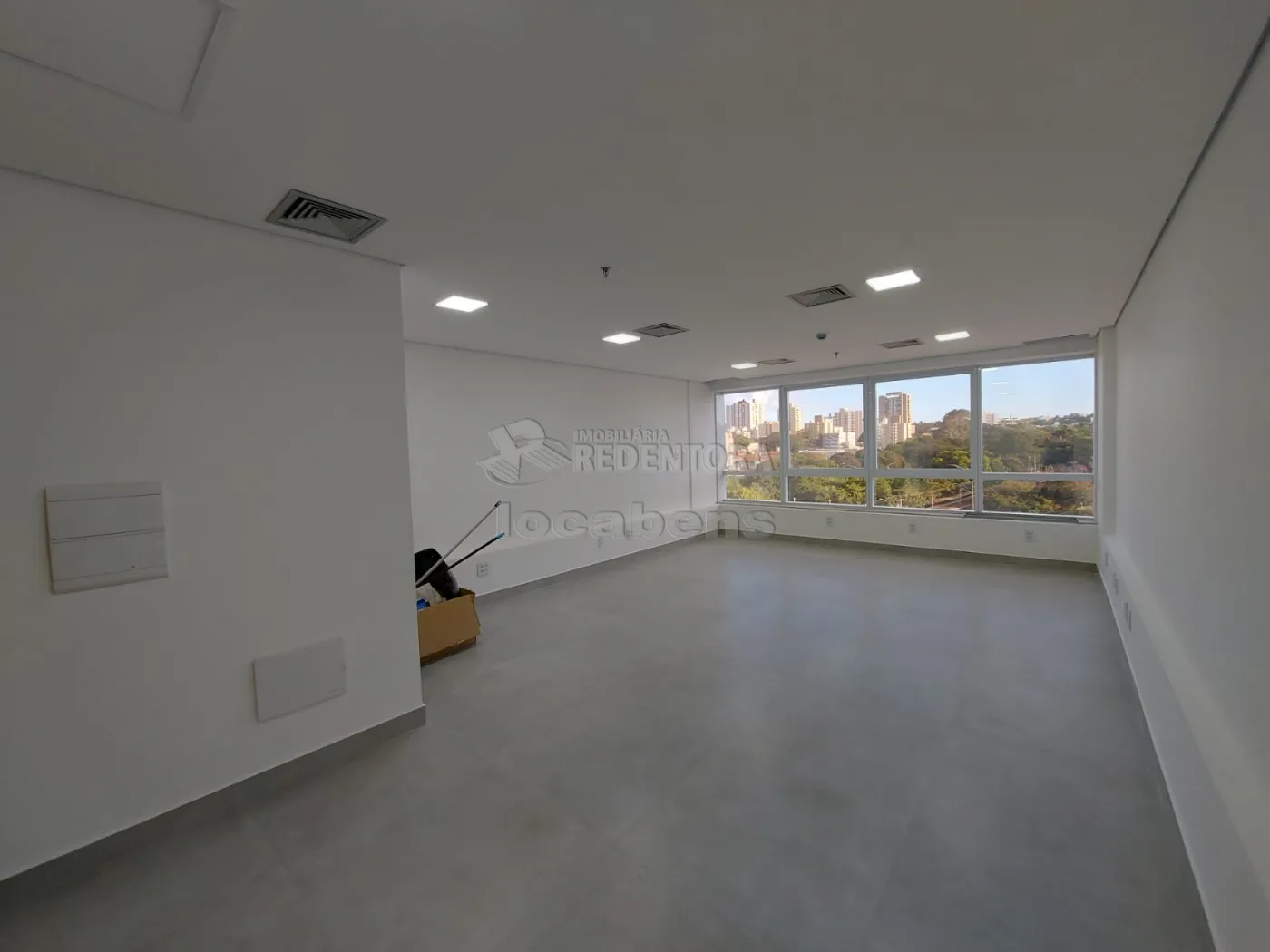 Alugar Comercial / Sala em São José do Rio Preto apenas R$ 3.100,00 - Foto 1