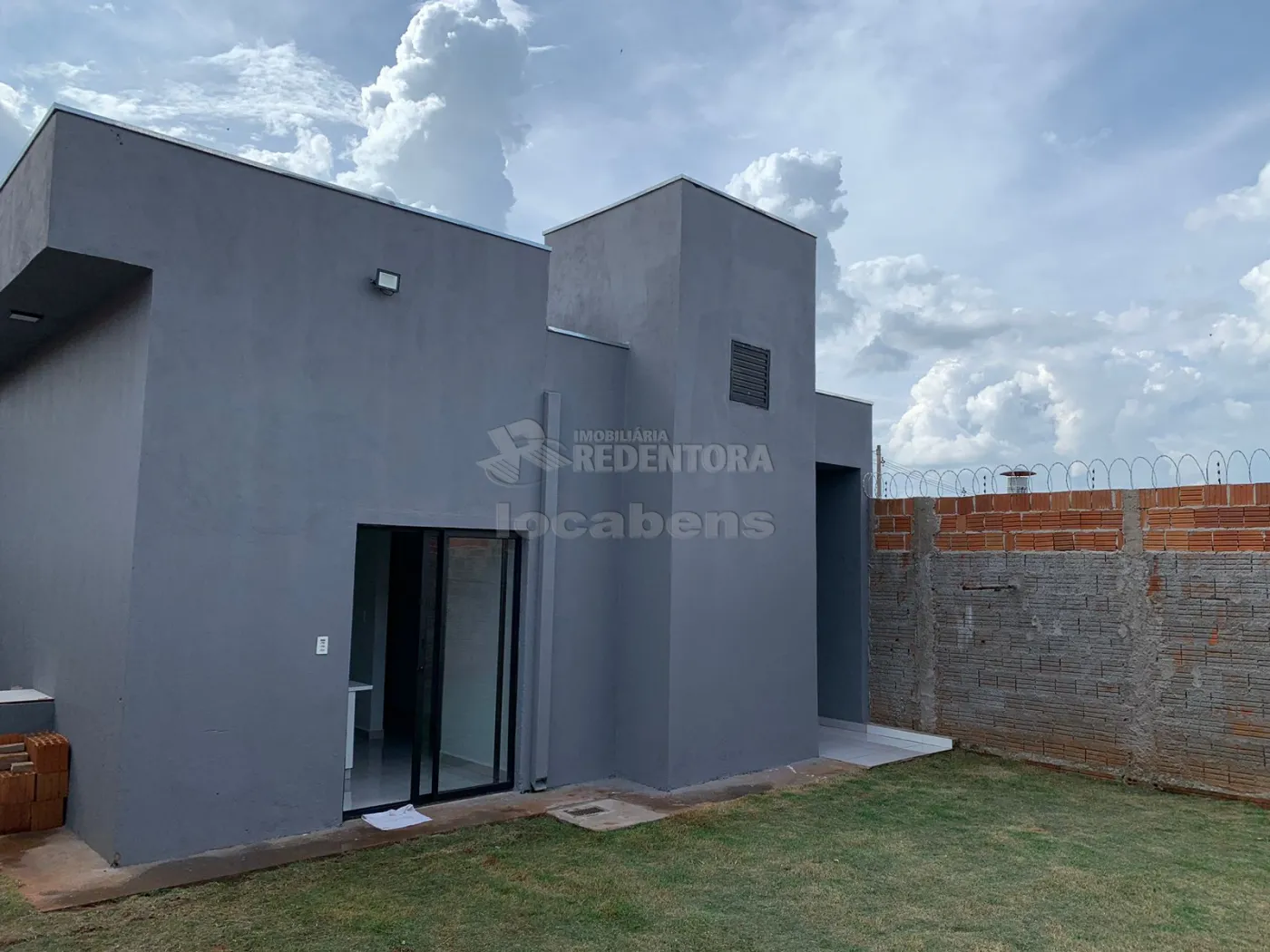 Casa à venda com 2 quartos, 63m² - Foto 14