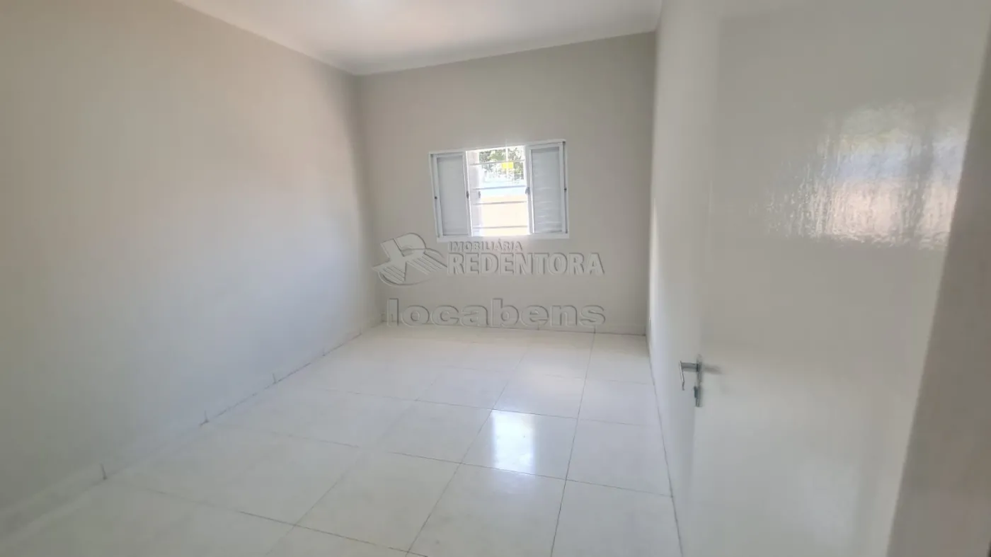 Comprar Casa / Padrão em São José do Rio Preto R$ 320.000,00 - Foto 4