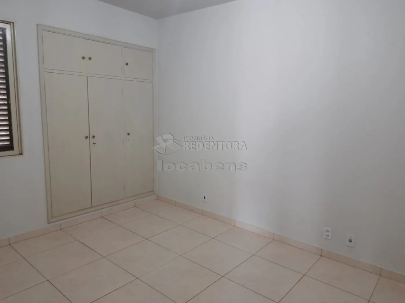 Alugar Apartamento / Padrão em São José do Rio Preto R$ 1.000,00 - Foto 7