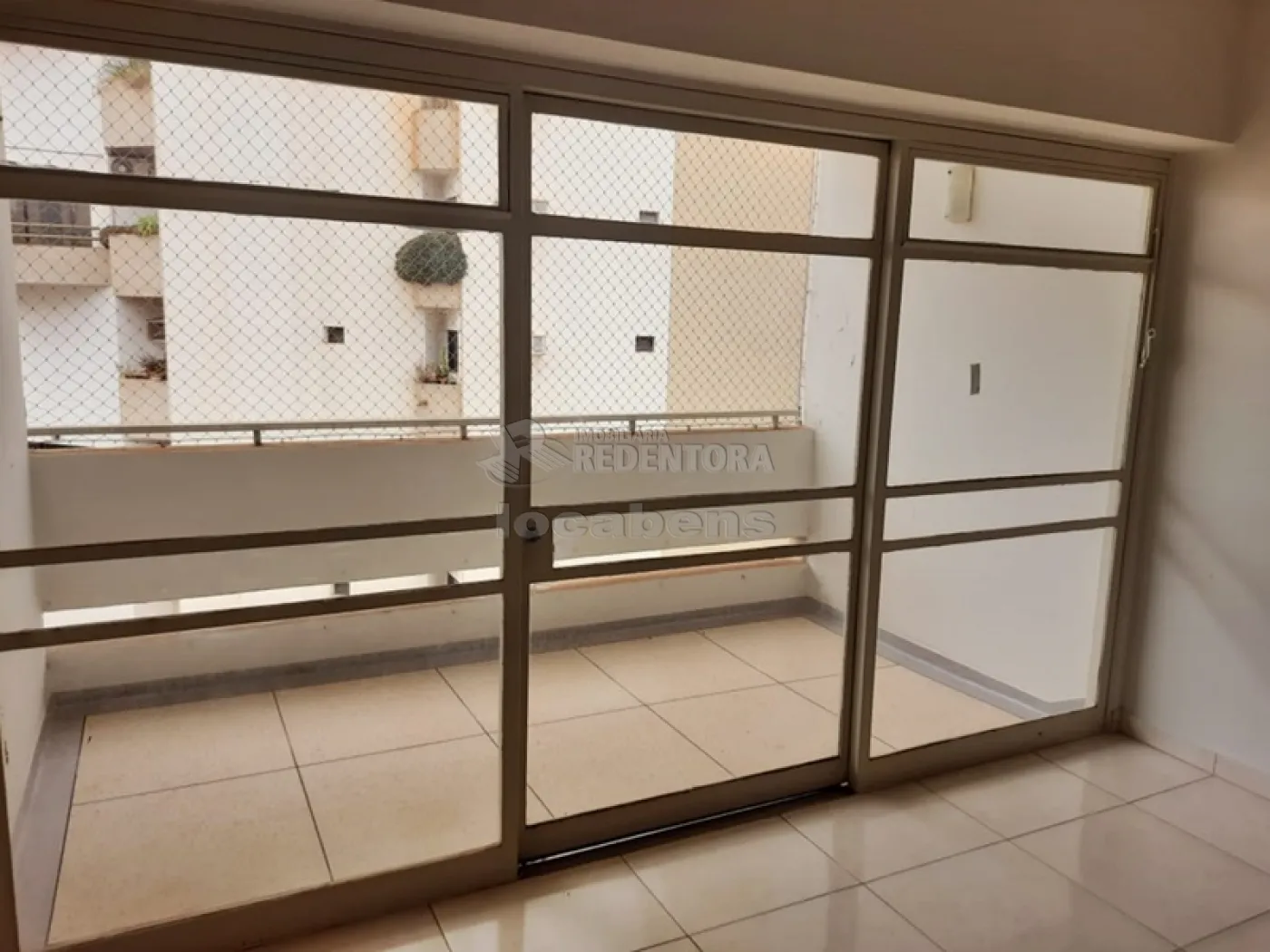 Alugar Apartamento / Padrão em São José do Rio Preto R$ 1.000,00 - Foto 3