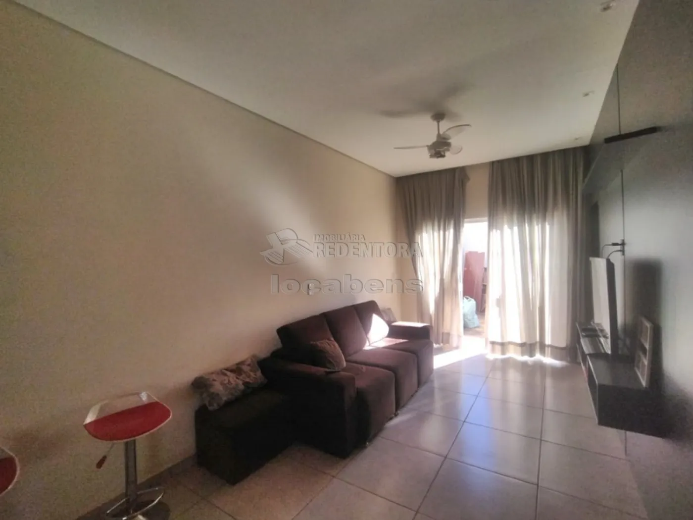 Comprar Casa / Padrão em São José do Rio Preto R$ 380.000,00 - Foto 4