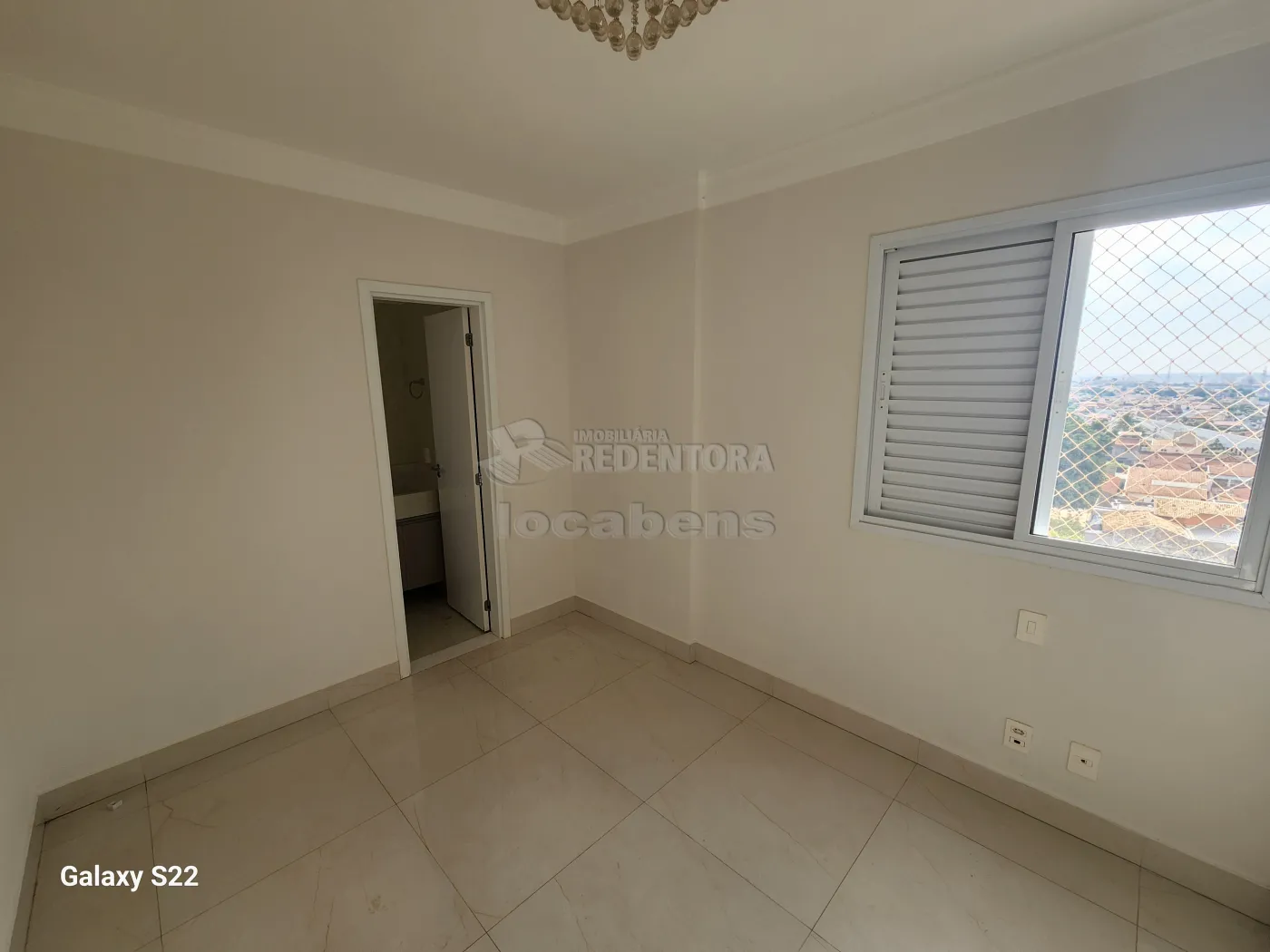 Alugar Apartamento / Padrão em São José do Rio Preto R$ 2.300,00 - Foto 5