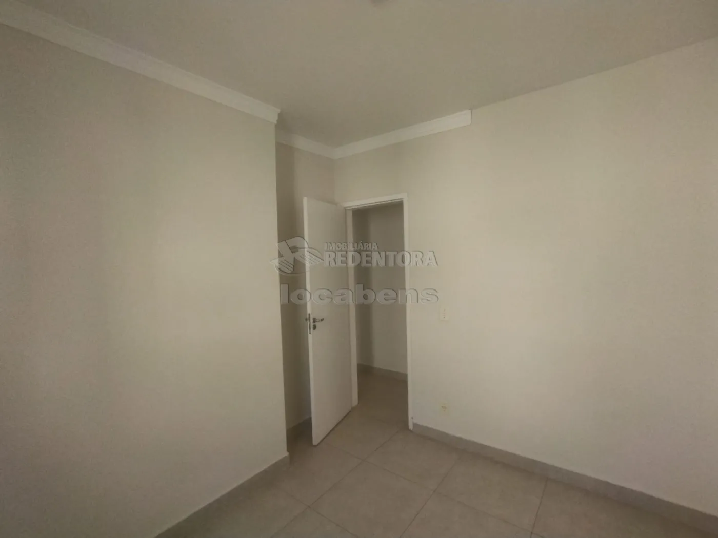 Comprar Apartamento / Padrão em São José do Rio Preto R$ 190.000,00 - Foto 9