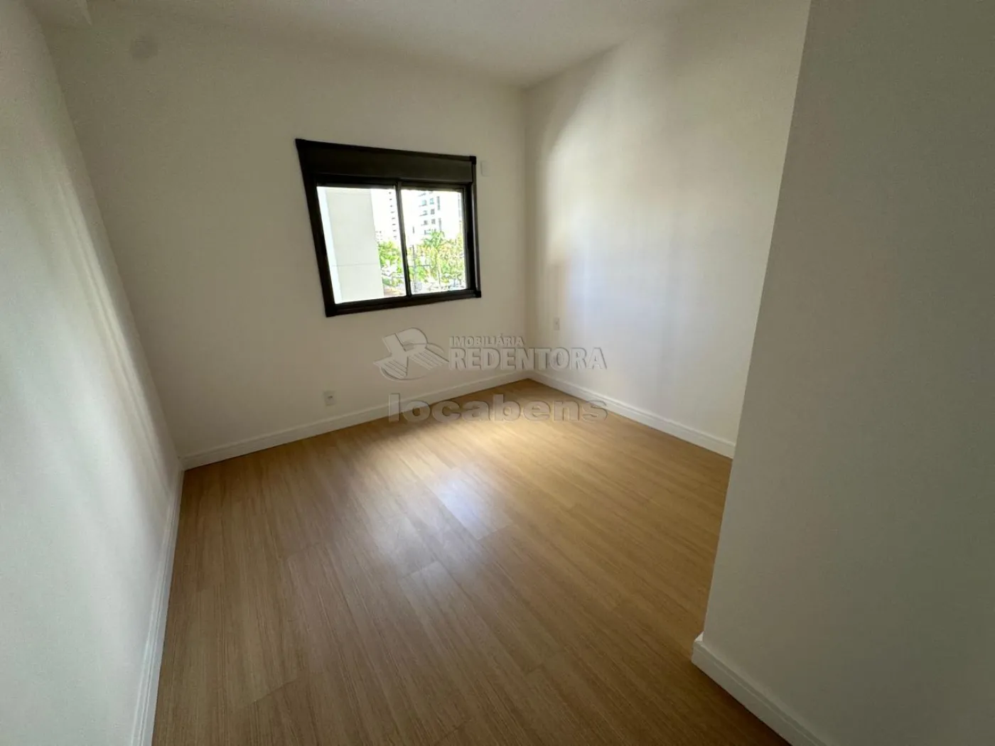 Alugar Apartamento / Padrão em São José do Rio Preto R$ 3.600,00 - Foto 5