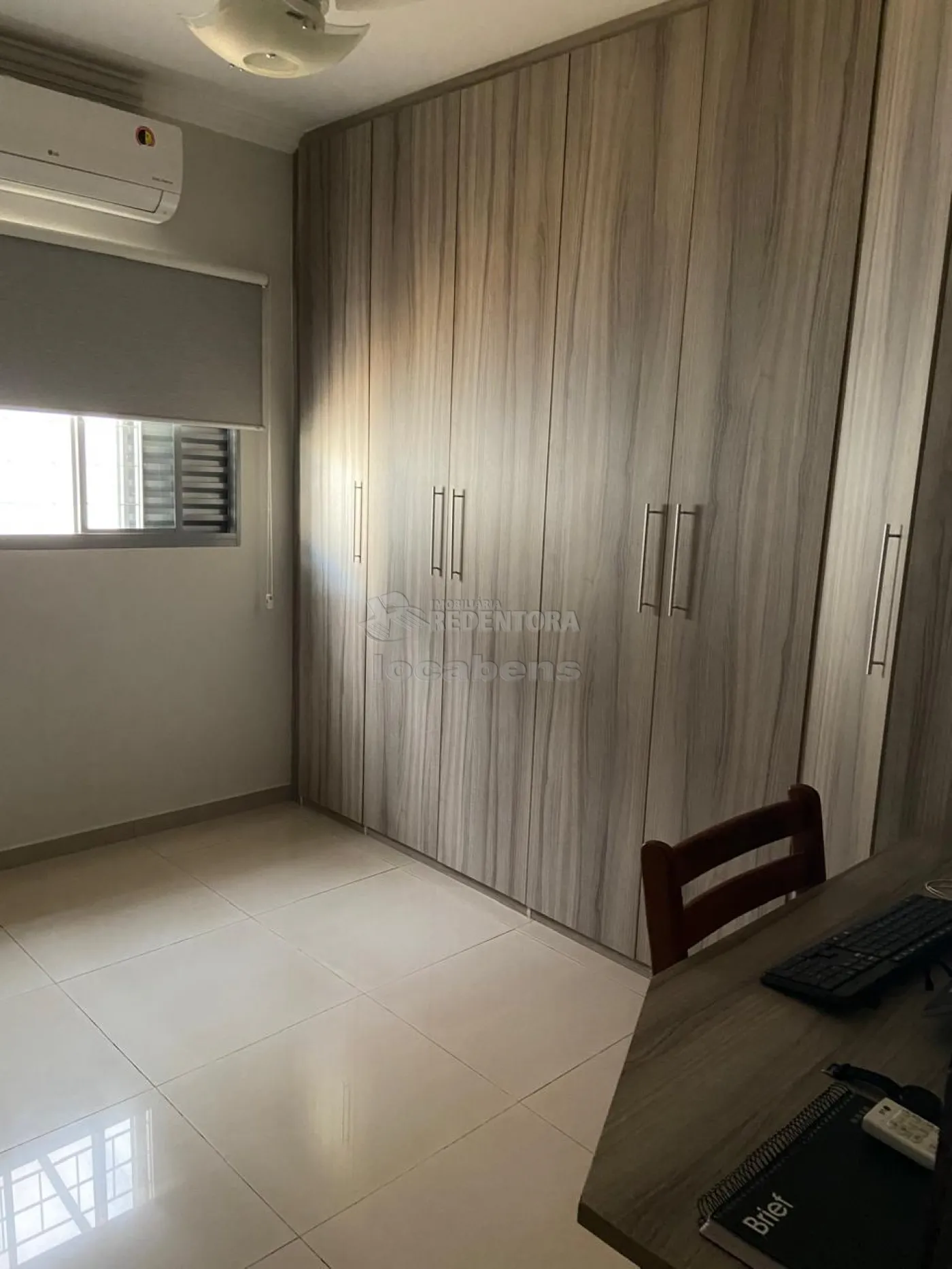 Casa à venda com 4 quartos, 184m² - Foto 12