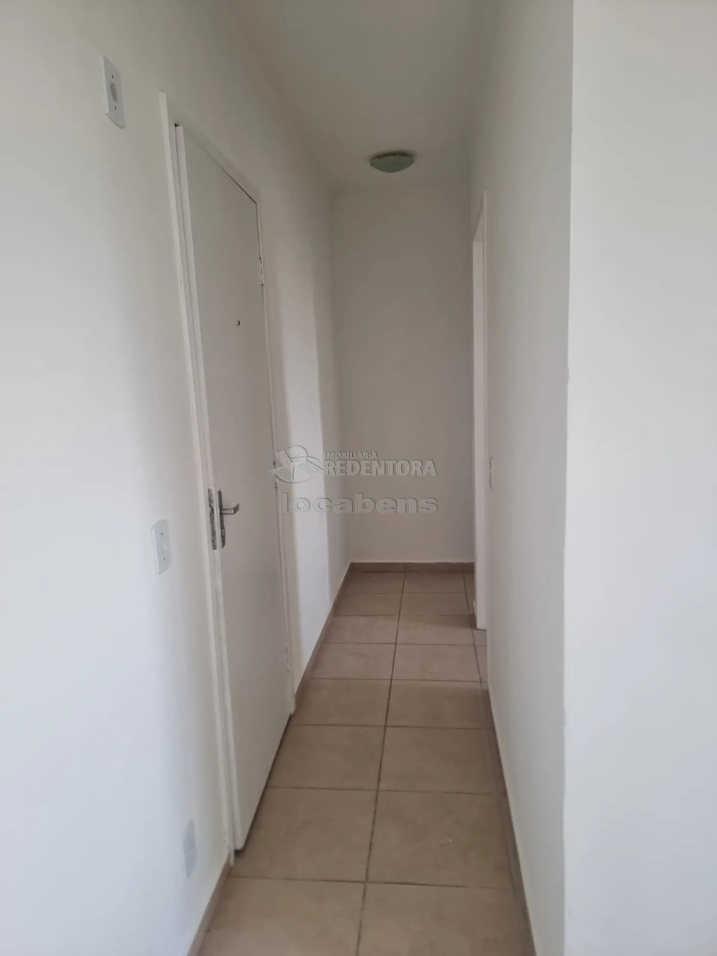 Comprar Apartamento / Padrão em São José do Rio Preto R$ 159.500,00 - Foto 4