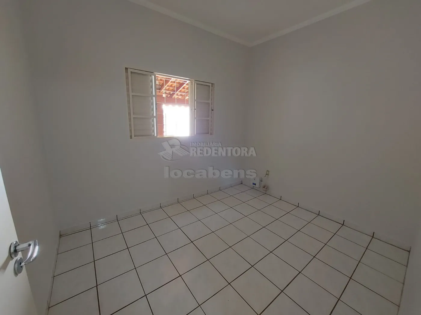 Comprar Casa / Padrão em São José do Rio Preto R$ 292.000,00 - Foto 6