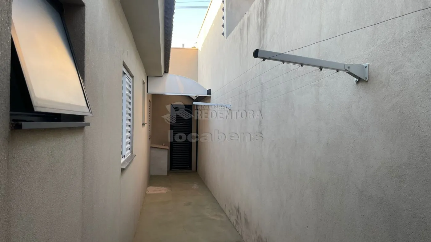 Comprar Casa / Padrão em São José do Rio Preto R$ 370.000,00 - Foto 5