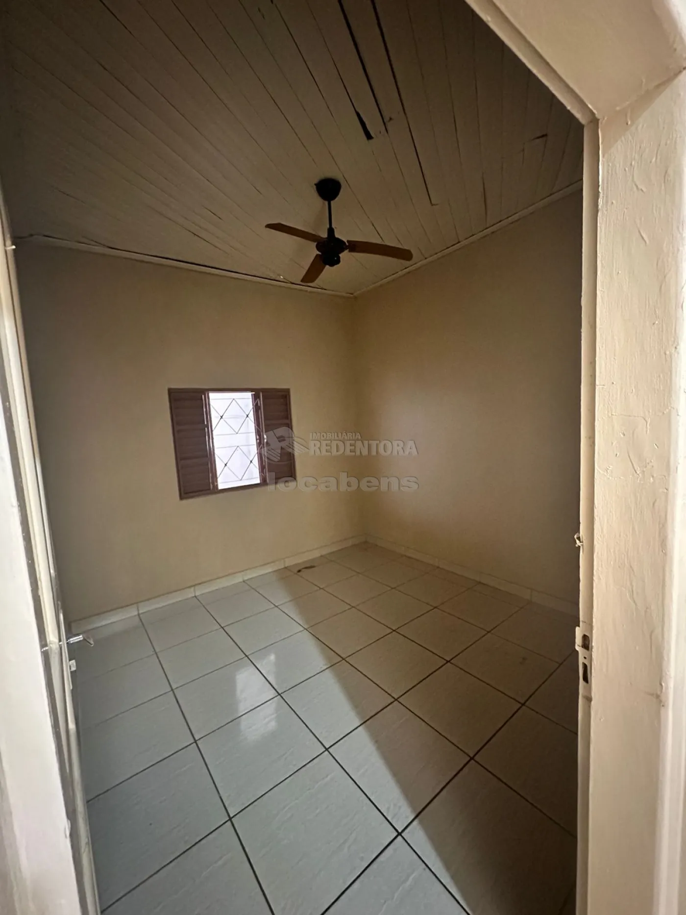 Casa à venda com 3 quartos, 200m² - Foto 15